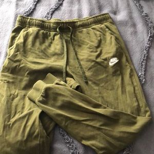 Nike joggers